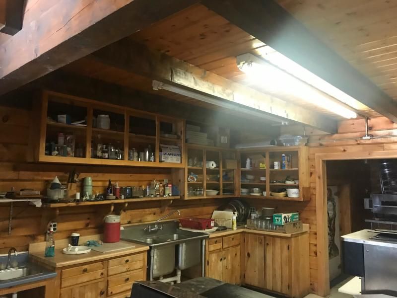 94 Main Rd, Abbot, ME 04406